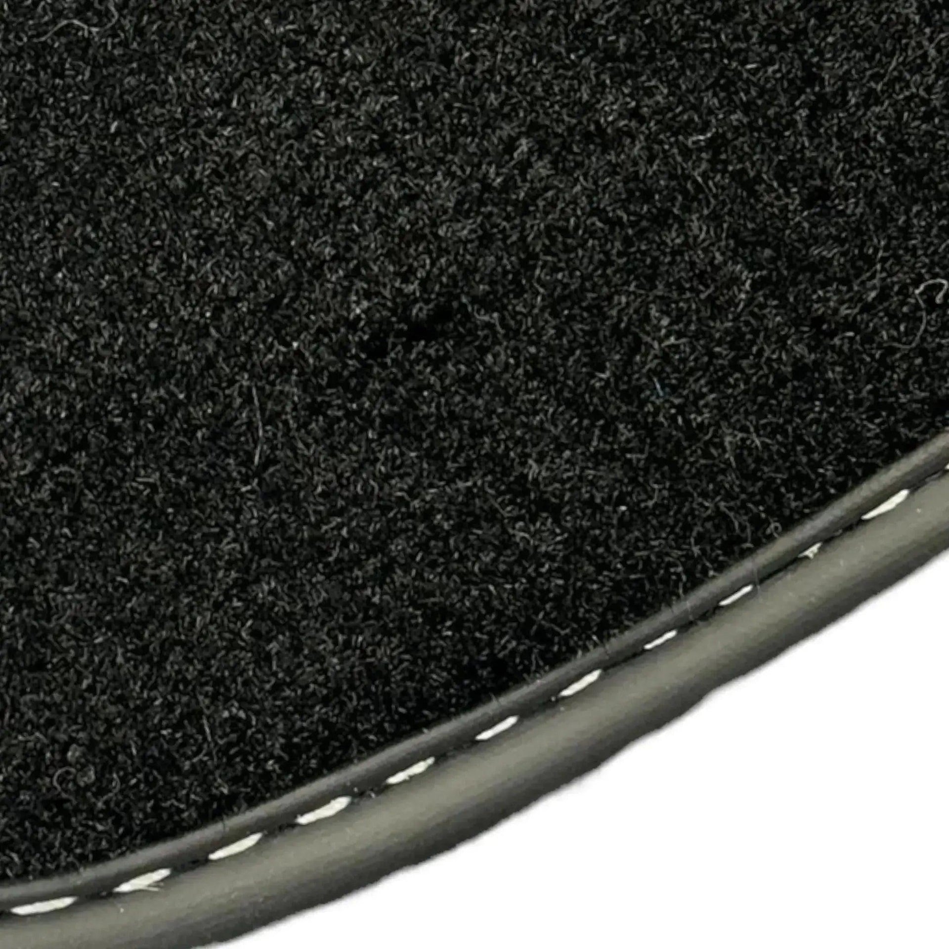 Black Floor Mats for Toyota Hilux Xtra Cab (2016-2023) - AutoWin