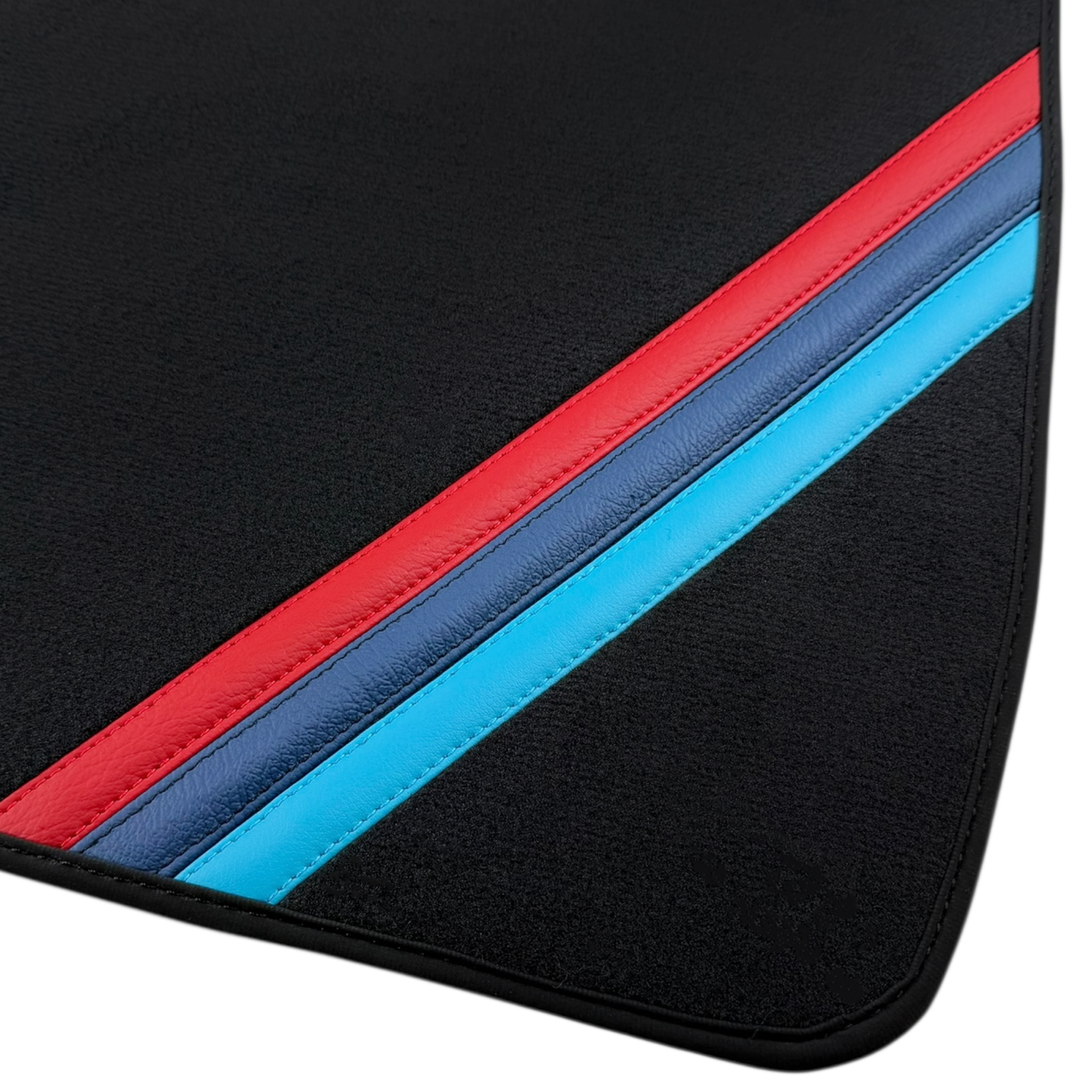 Customizable Leather Floor Mats with Vertical Hex Pattern for BMW E24 Coupe (1976-1989) - AutoWin