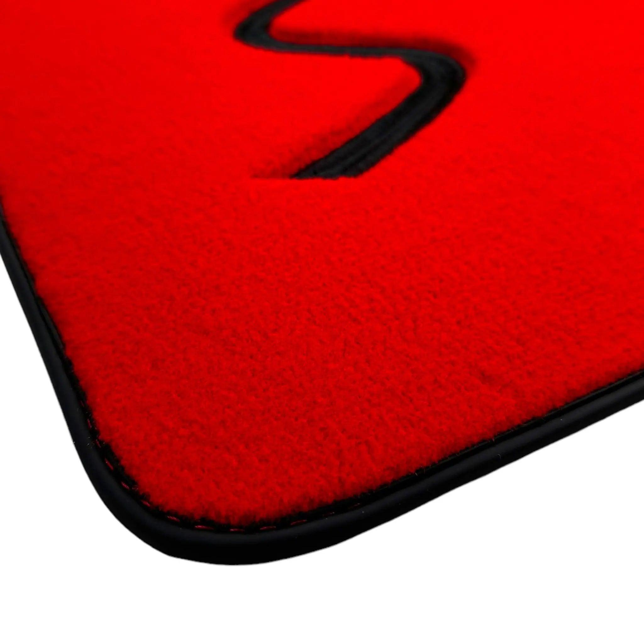 Red Floor Mats for Mini Countryman F60 (2017-2023) - AutoWin