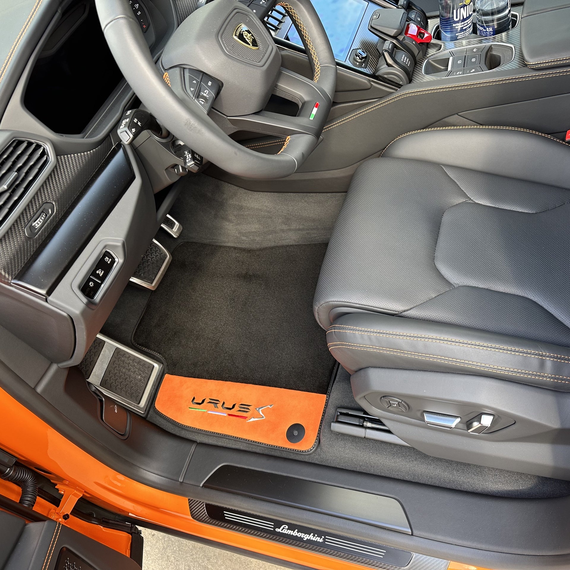 Lamborghini Urus Floor Mats