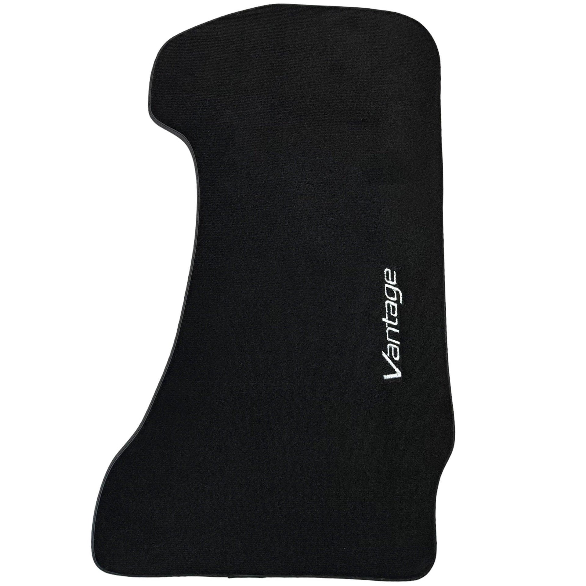 Black Floor Mats for Aston Martin V8 Vantage (2005–2023) - AutoWin