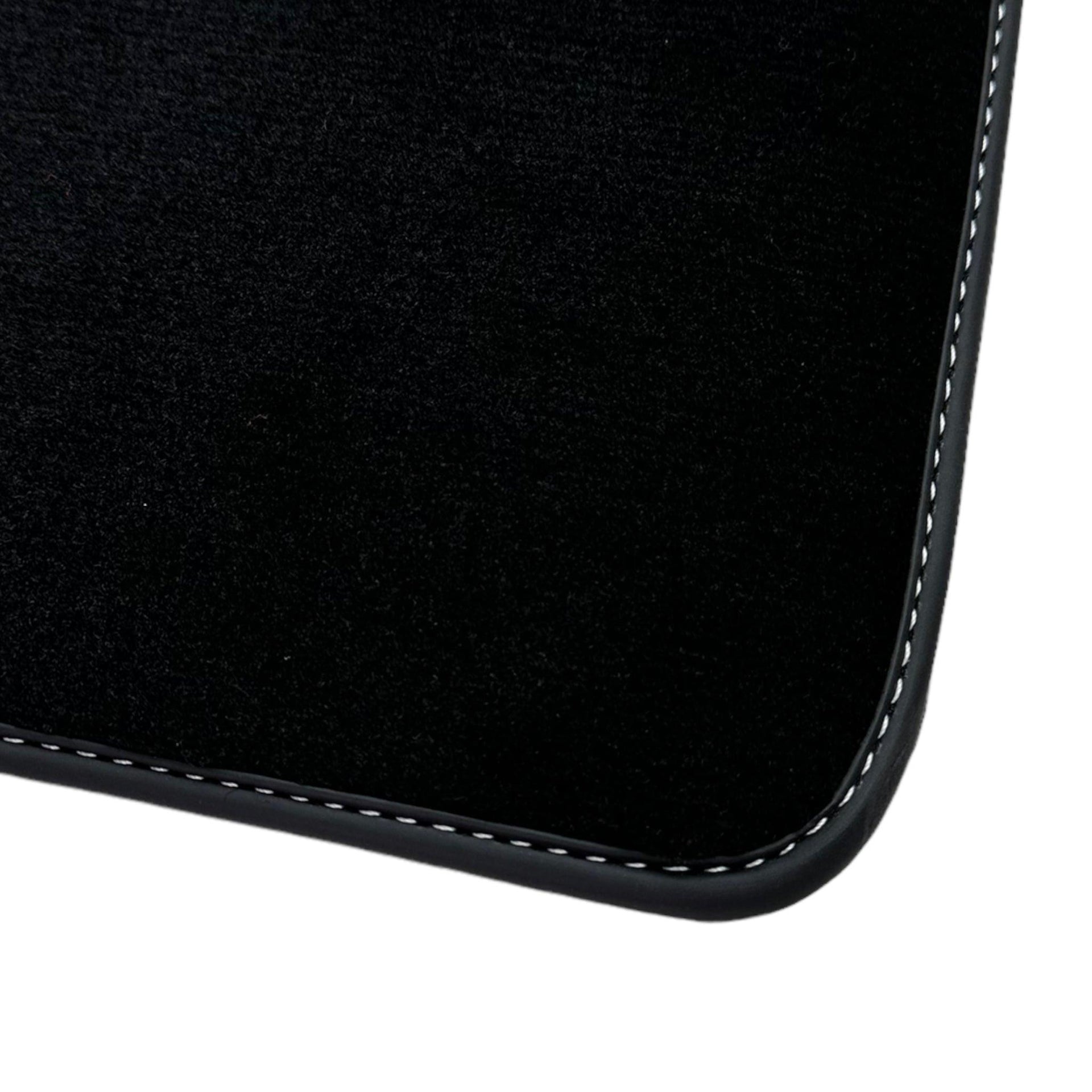 Floor Mats for Toyota Prius (2009-2012) - AutoWin