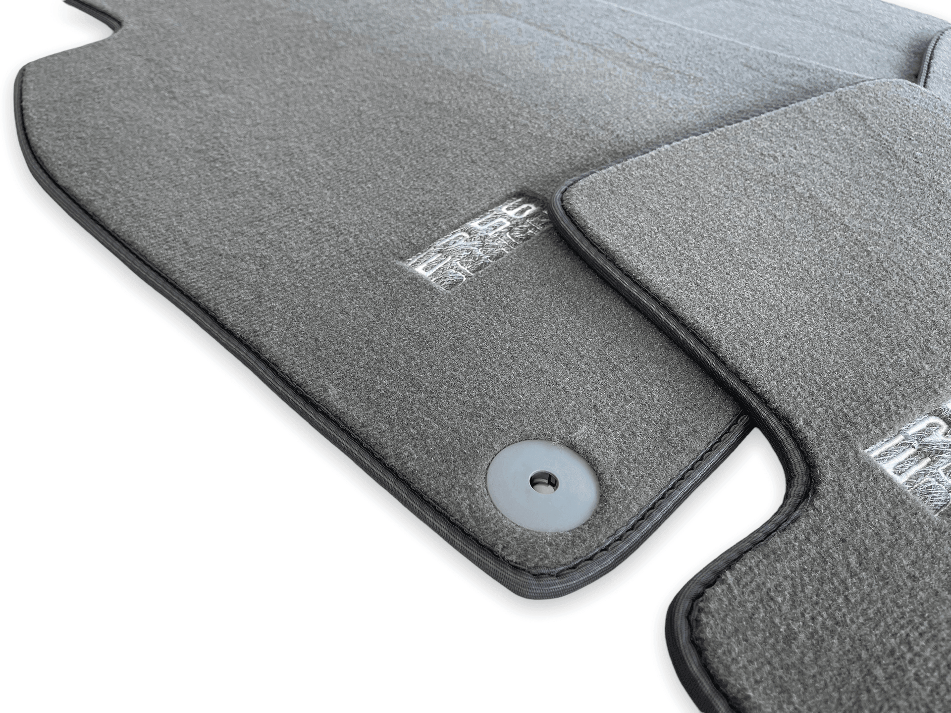 Gray Floor Mats for Porsche Cayenne (2003-2010) | ER56 Design - AutoWin