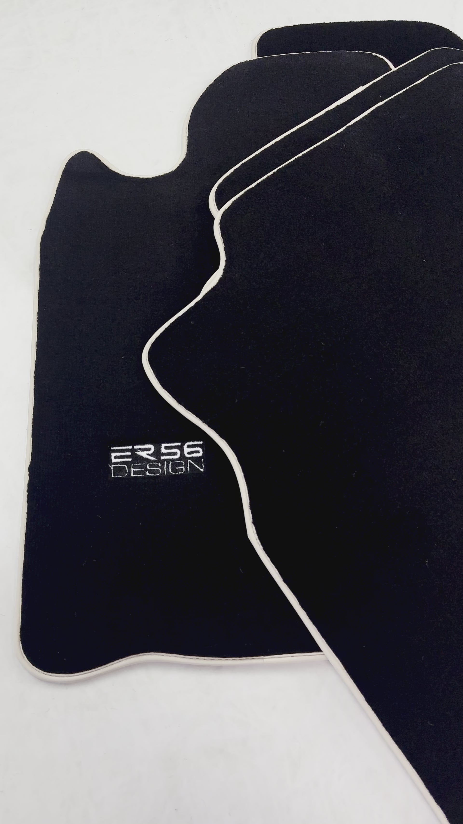 Black Floor Mats For Mitsubishi Pajero Sport (1996-2006) ER56 Design - ER56 Design