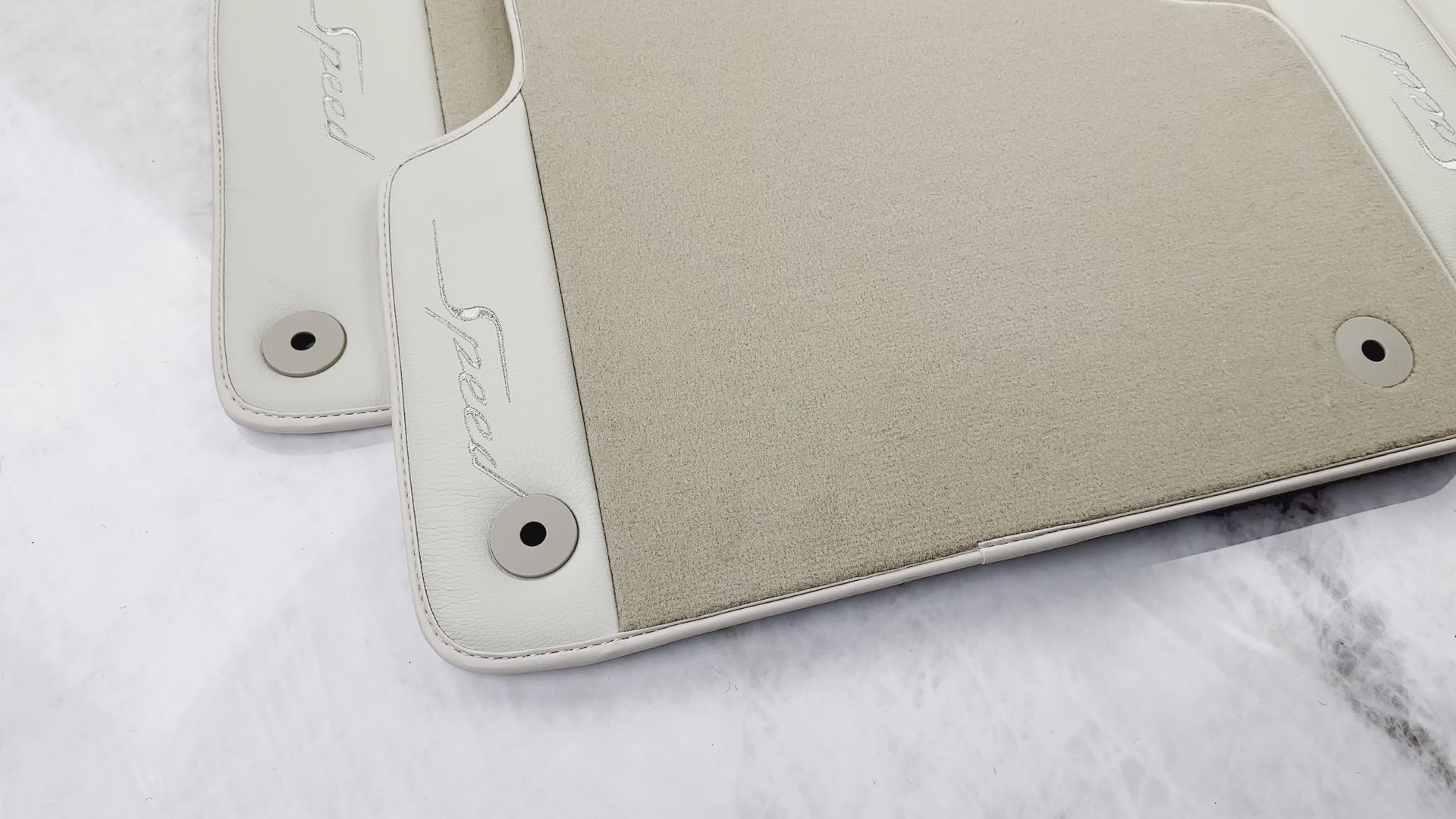 Beige Floor Mats for Bentley Bentayga (2015-2023) with Leather - AutoWin