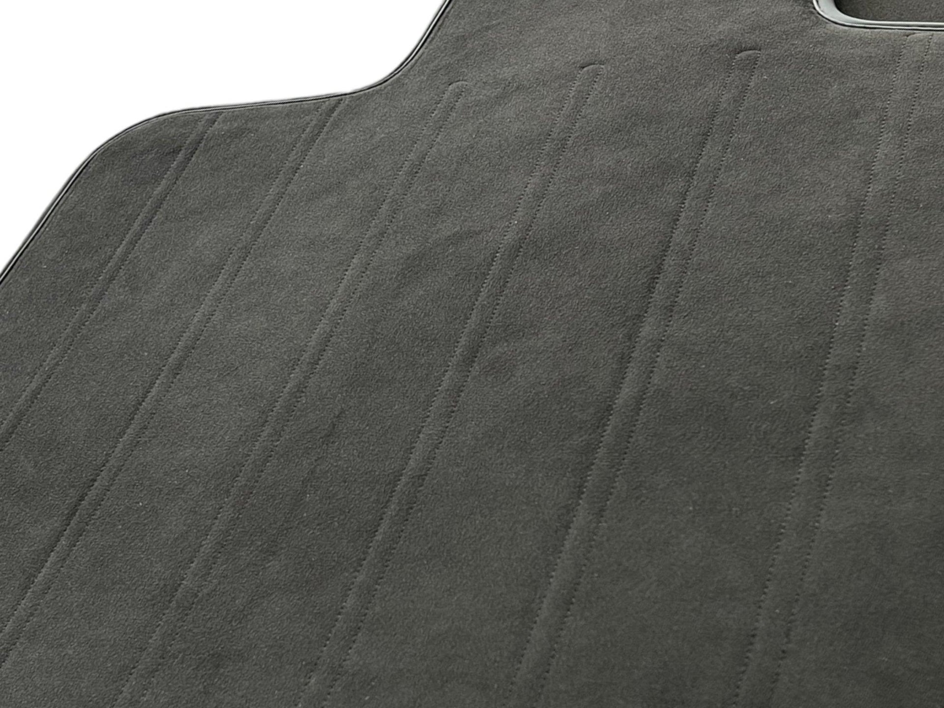 Alcantara Floor Mats For Rolls Royce Black Badge Cullinan - AutoWin