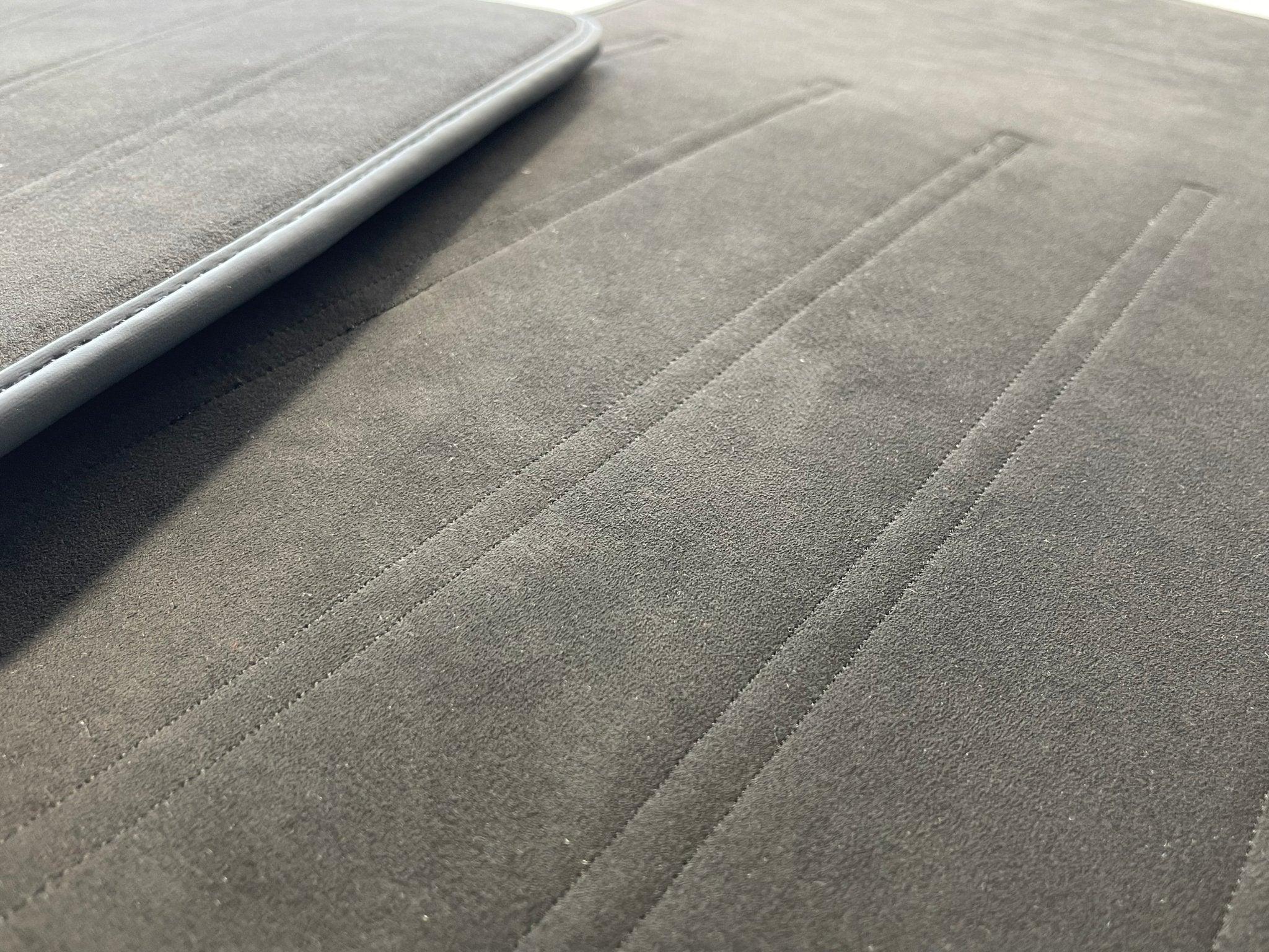 Alcantara Floor Mats For Rolls Royce Black Badge Phantom VIII (2017-2024) - AutoWin