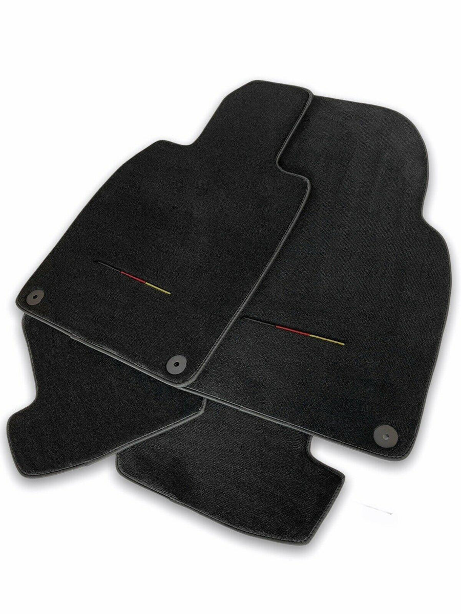Floor Mats for Audi A6 - C6 Avant (2004-2008) - AutoWin