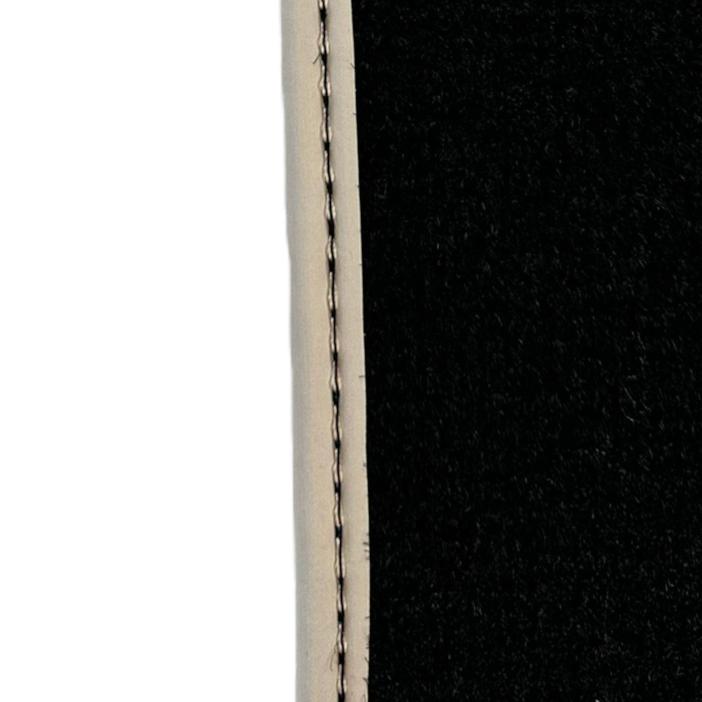 Black Floor Mats for Alfa Romeo 159 4-door Sedan (2006-2011) - AutoWin