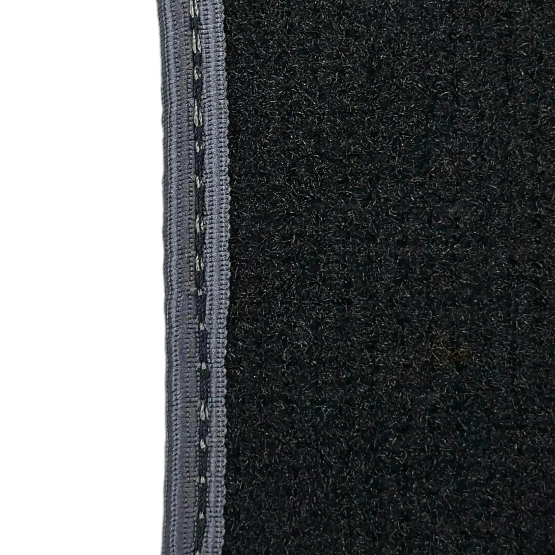 Black Floor Mats for Mini Clubman R55 (2007-2015) | Gray Trim - AutoWin
