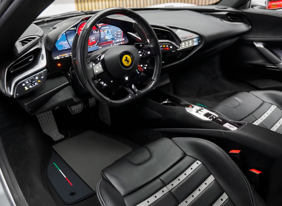 Gray Floor Mats for Ferrari SF90 Stradale (2019-2024) with Leather