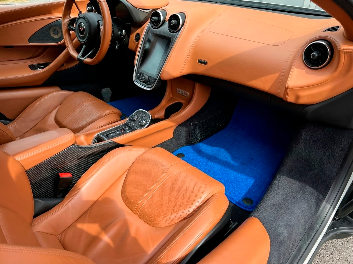 Customizable Floor Mats From Carpet With Leather for McLaren 570S (2015-2021) - AutoWin
