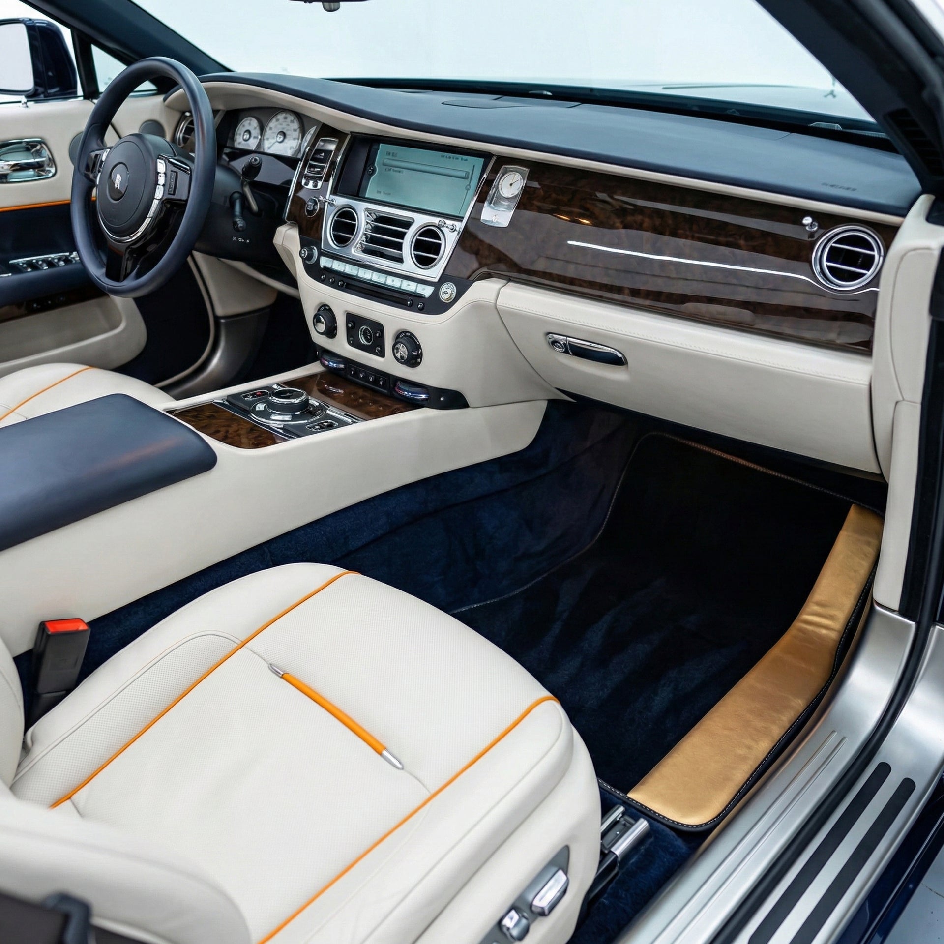 Black Floor Mats for Rolls Royce Dawn (2016-2023) with White Leather - AutoWin