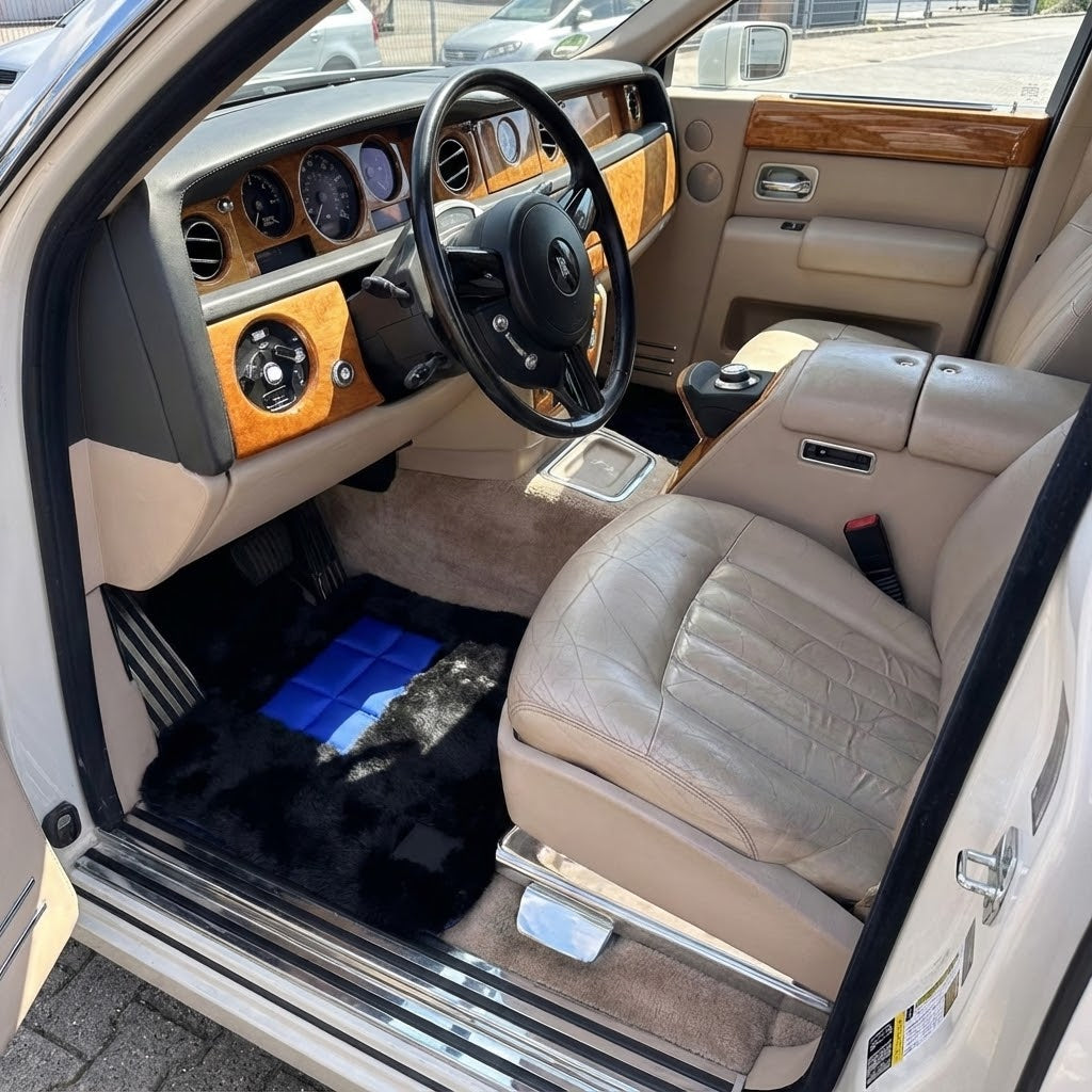 Custom Floor Mats for Rolls Royce Phantom Drophead Coupe with Blue Alcantara - AutoWin