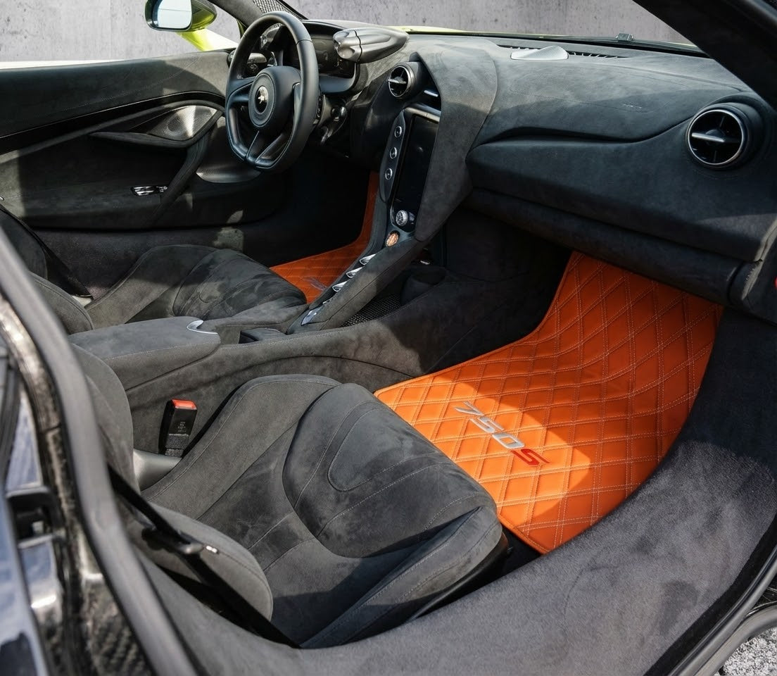 Customizable Leather Floor Mats with Hex Pattern for McLaren 750S (2023-2025) - AutoWin