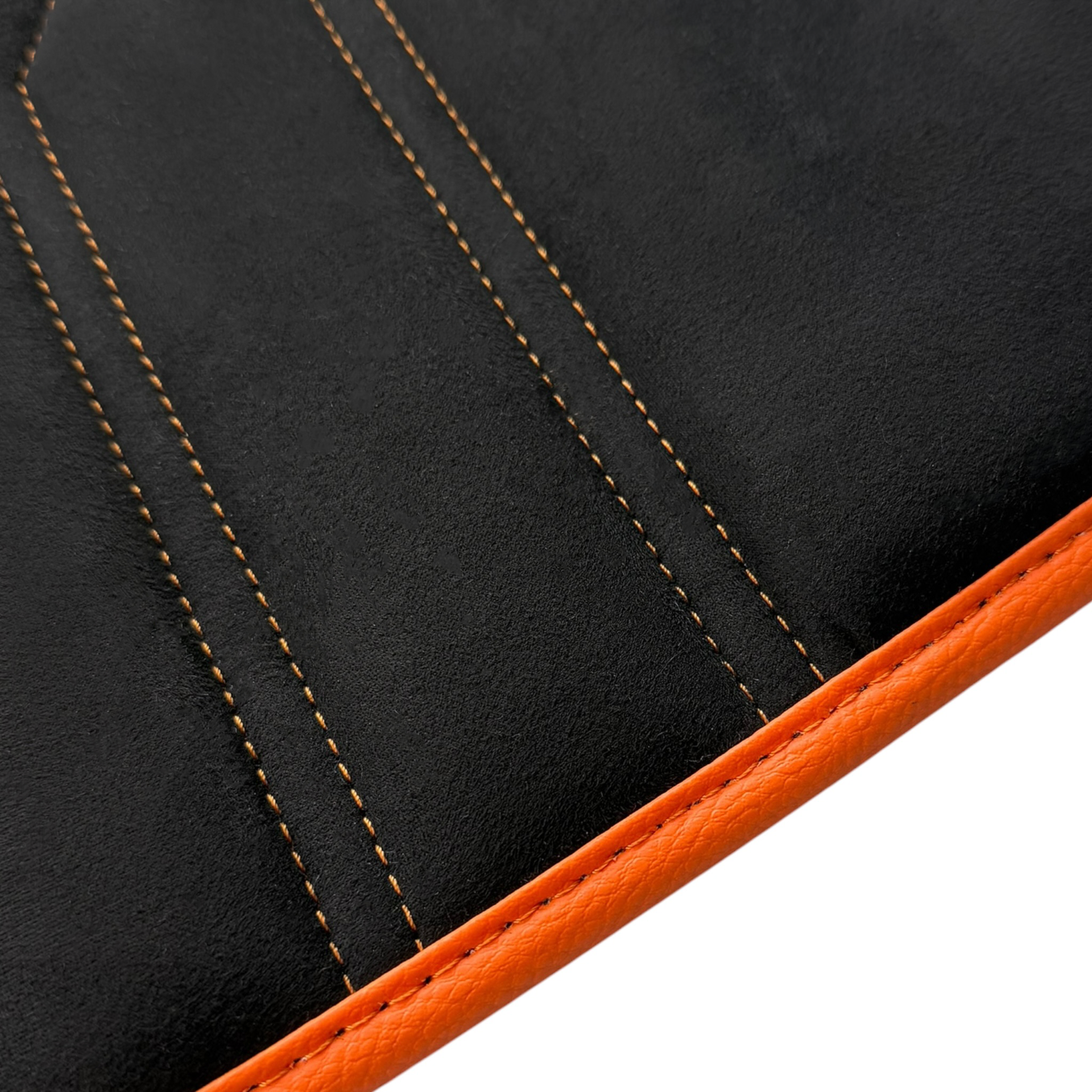 Lamborghini Urus Performante Trunk Mat - Luxury Black Leather