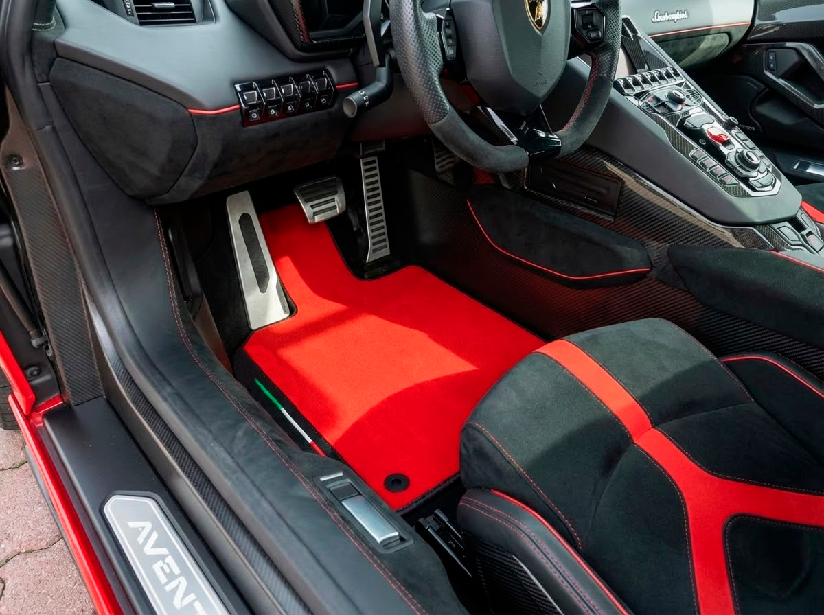 Floor Mats for Lamborghini Aventador Leather Tailored Limited Edition - AutoWin.EU