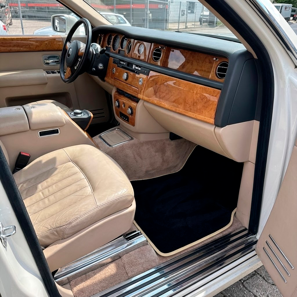 Custom Floor Mats for Rolls Royce Phantom Drophead Coupe with Blue Alcantara - AutoWin