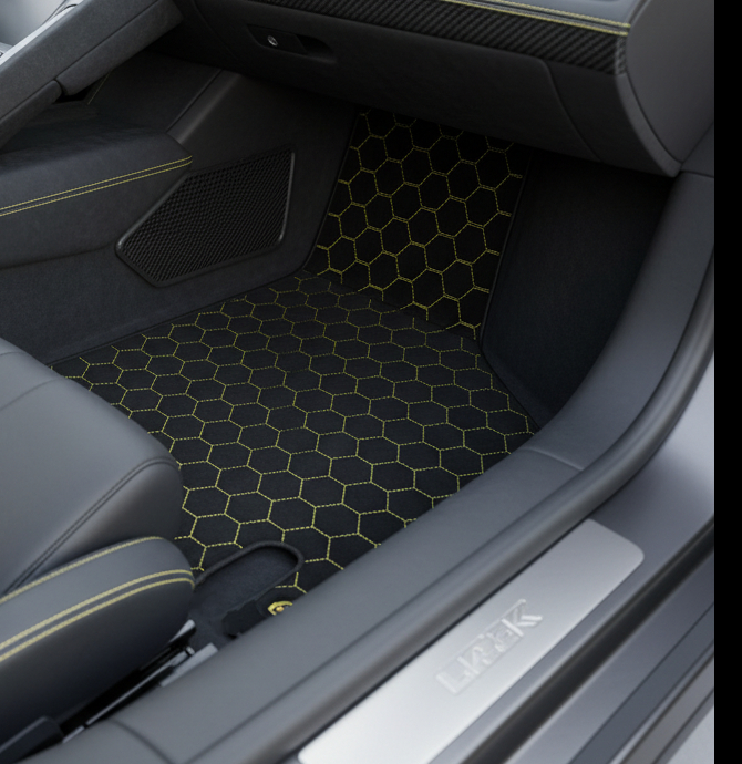 Customizable Leather Floor Mats with Triangle Pattern for Lamborghini Countach (1974–1990) - AutoWin
