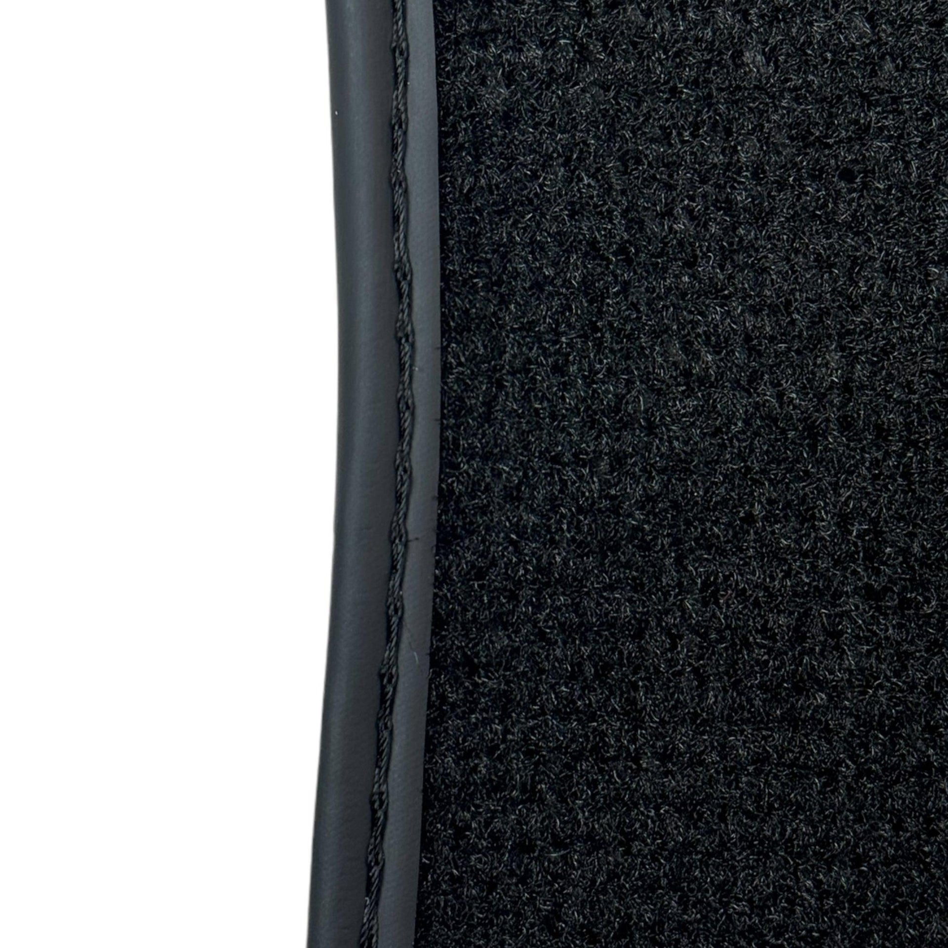 Black Floor Mats for Chevrolet Corvette C2 (1963-1967) - AutoWin