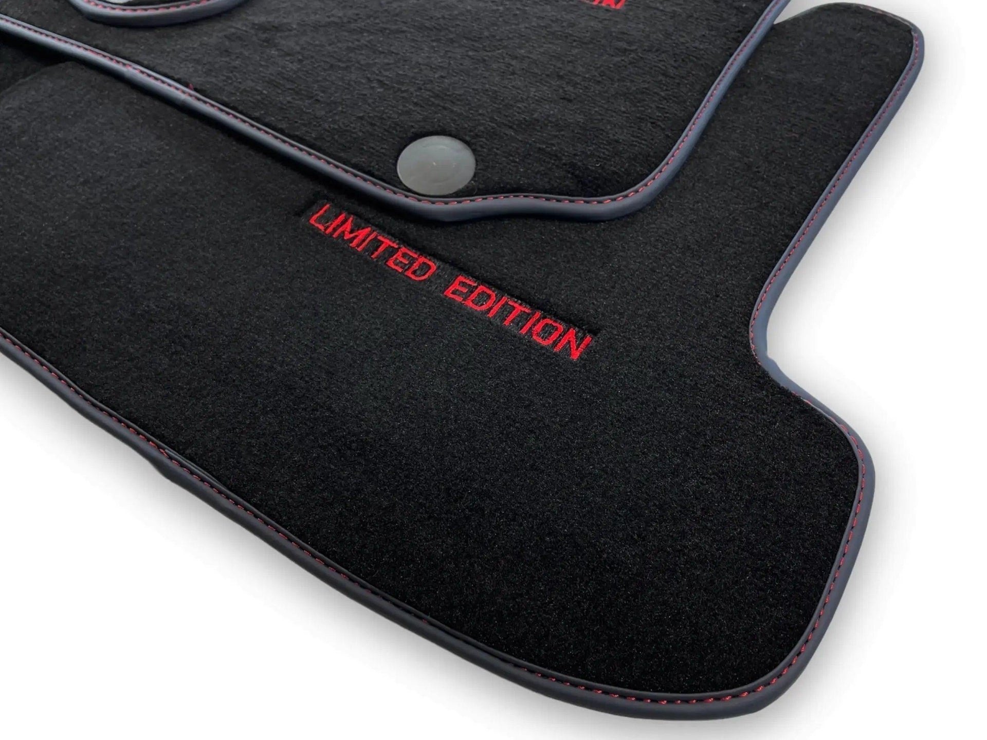 Black Floor Mats For Mercedes Benz R-Class V251 (2005-2013) Long Wheelbase | Limited Edition - AutoWin