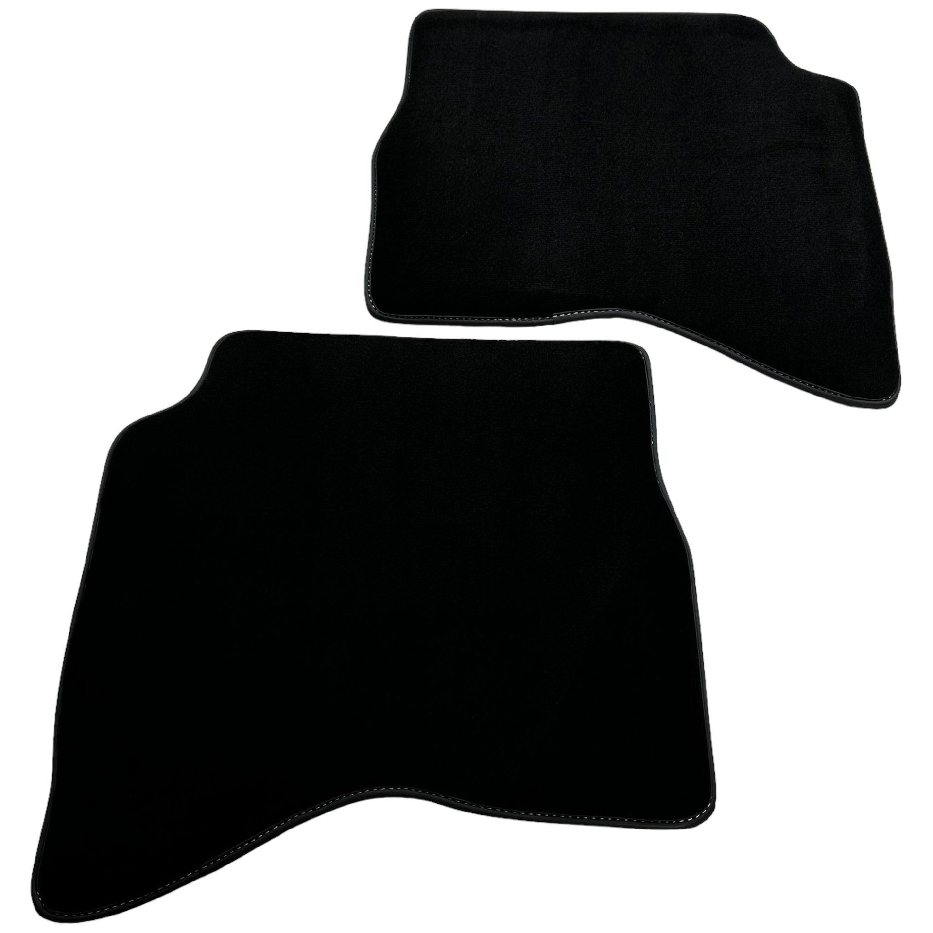 Black Floor Mats For Mitsubishi Pajero 1999-2005 - AutoWin