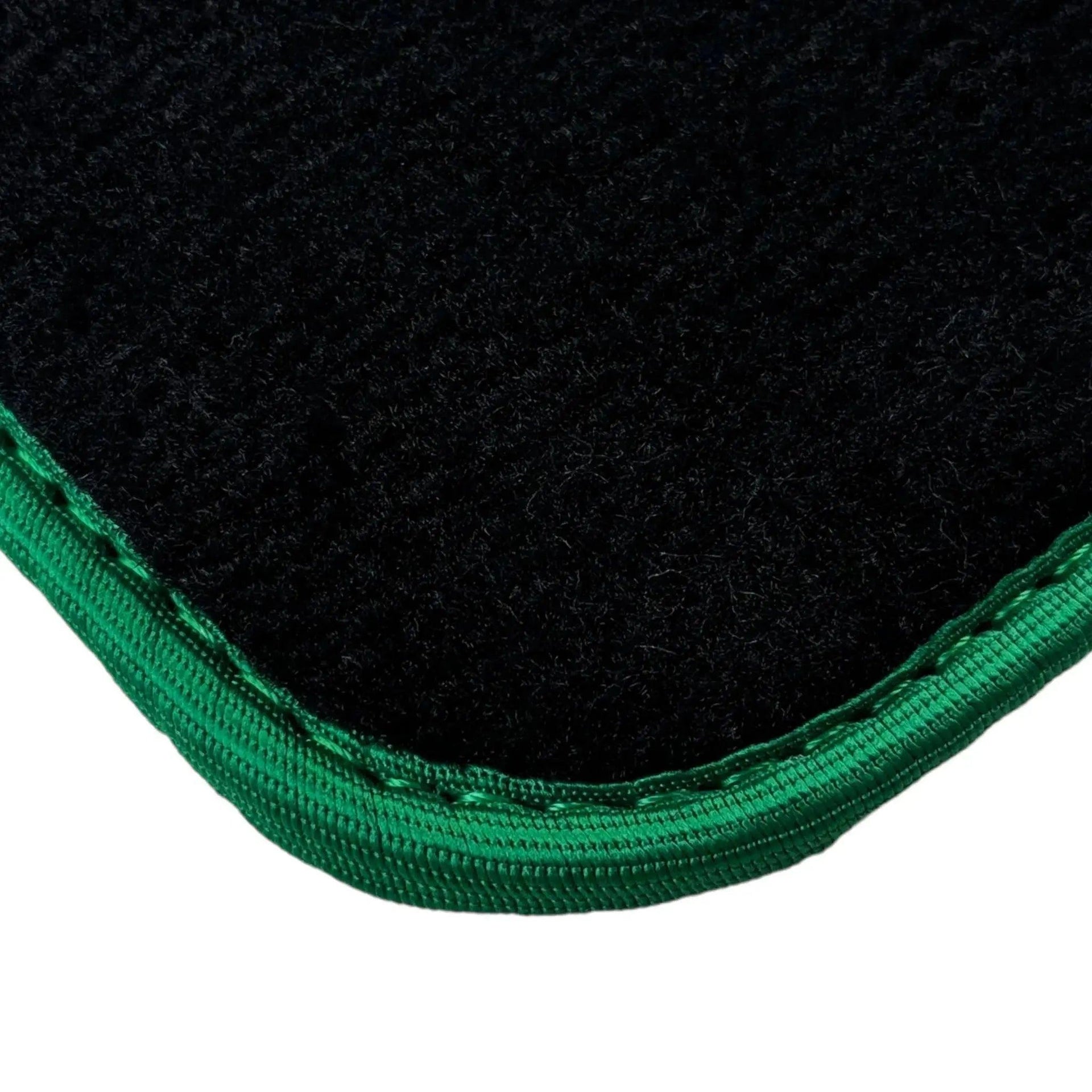 Black Mats For BMW 6 Series E24 Coupe | Green Trim - AutoWin