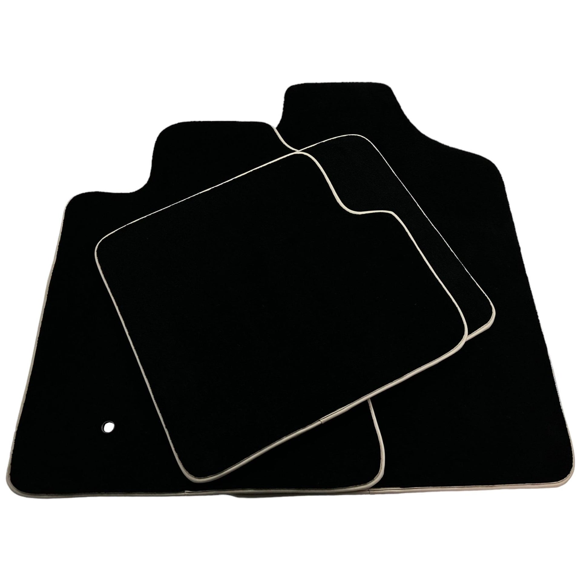 Black Floor Mats For Toyota Corolla E12 (2001-2007) - AutoWin