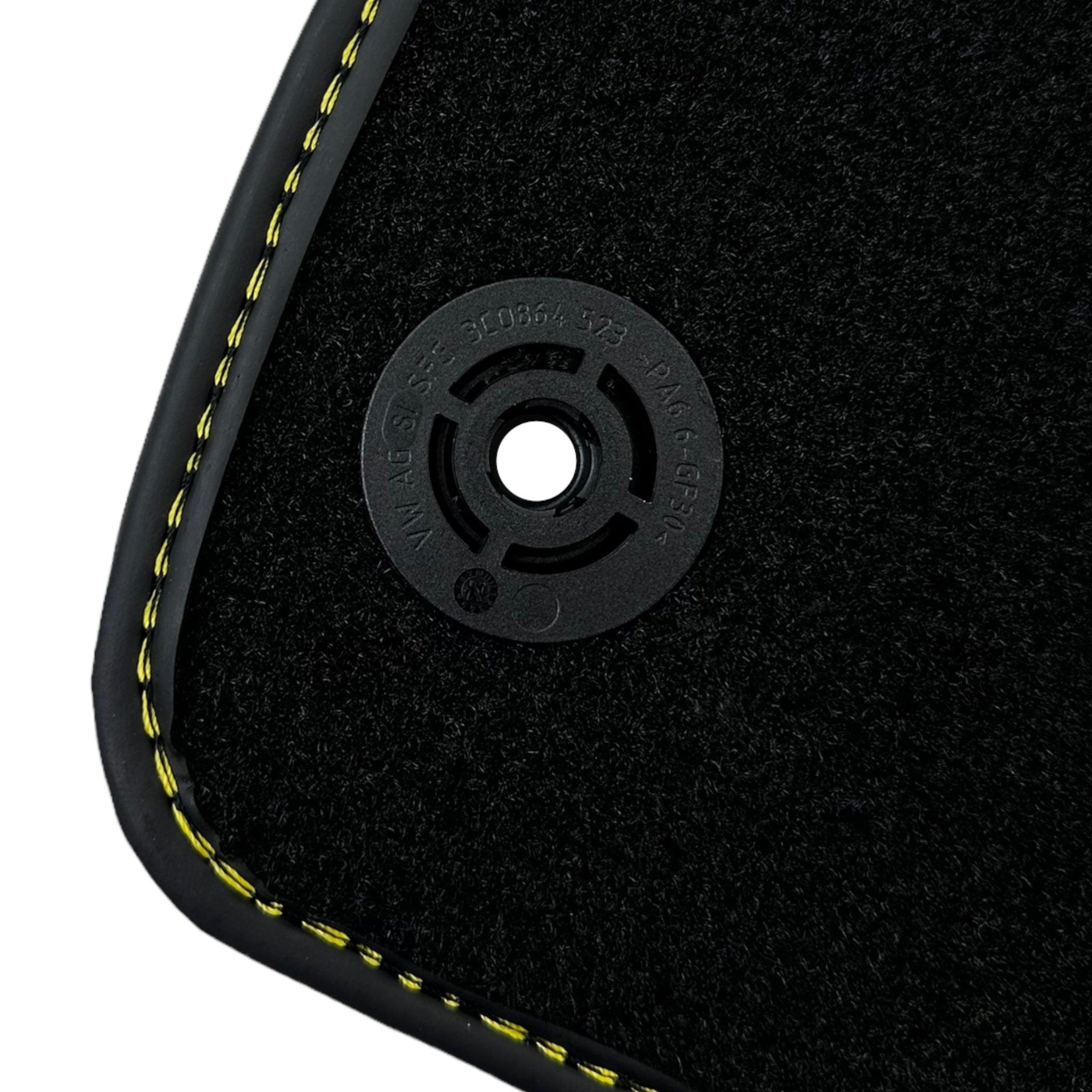 Black Floor Mats for Audi A4 - B5 Sedan (1995 - 1999) | Fighter Jet Edition - AutoWin