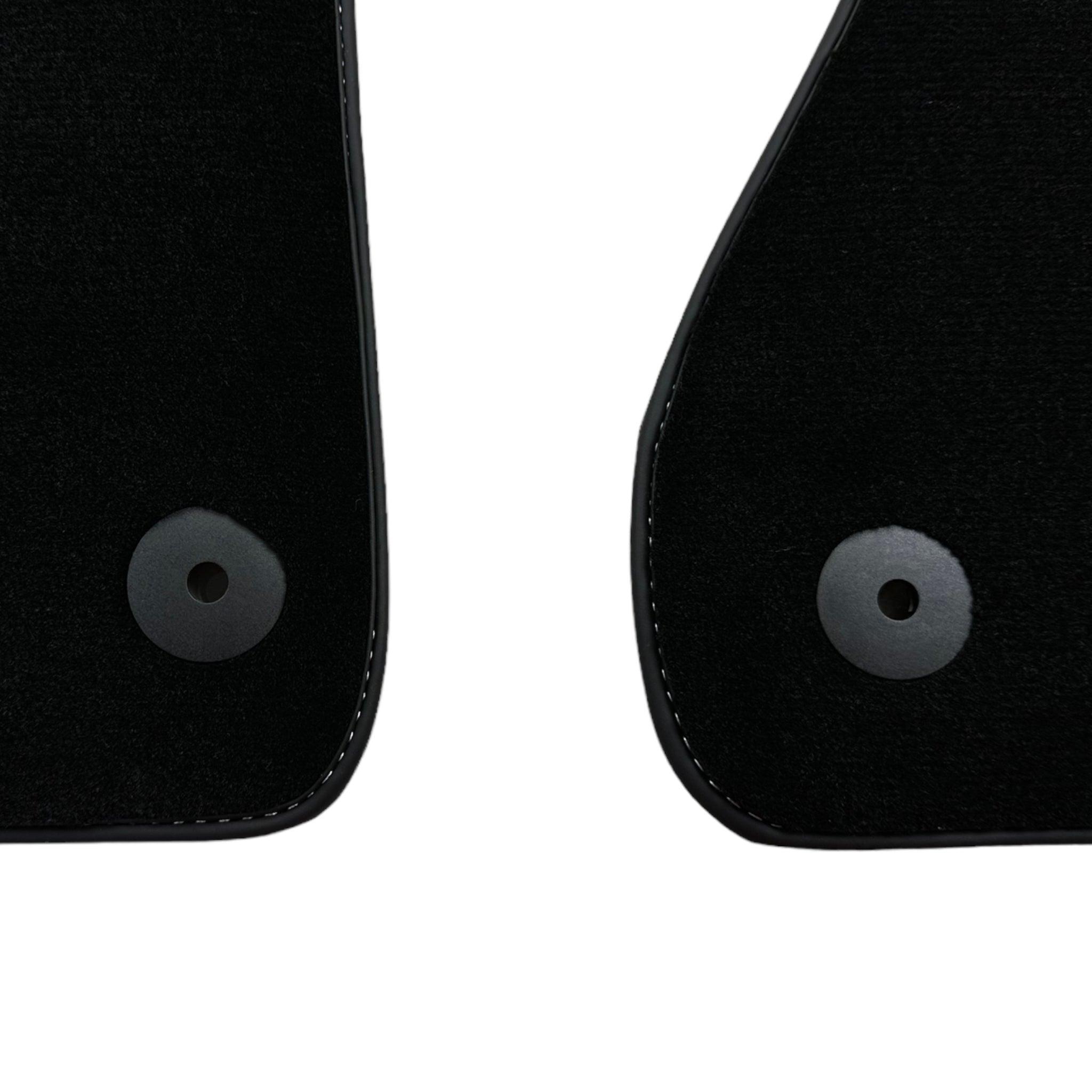 Black Floor Mats for Audi A4 - B7 Avant (2005-2008) | No Steps - AutoWin