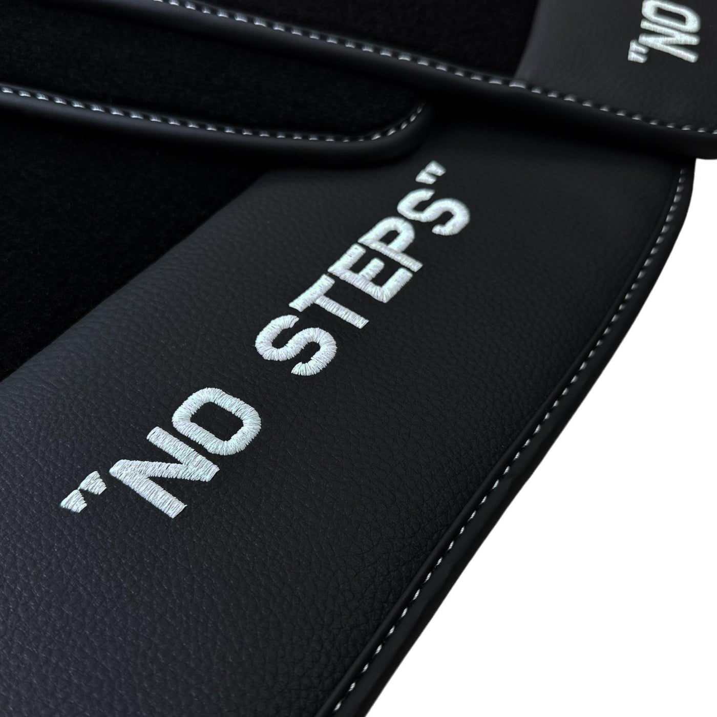 Black Floor Mats For BMW 3 Series E92 No Steps Edition - AutoWin