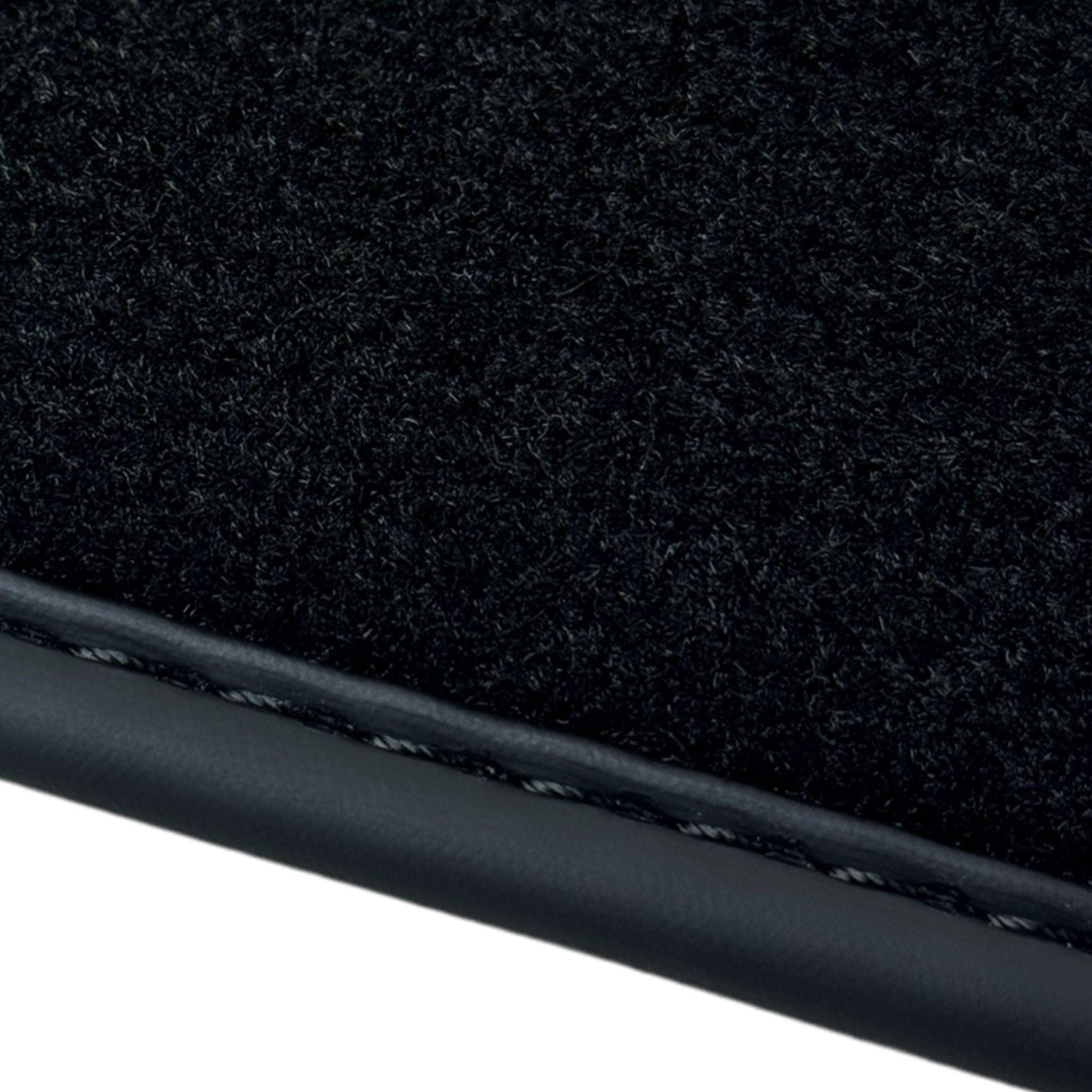 Black Floor Mats For BMW 3 Series F34 GT 2013-2020 | Black Trim - AutoWin