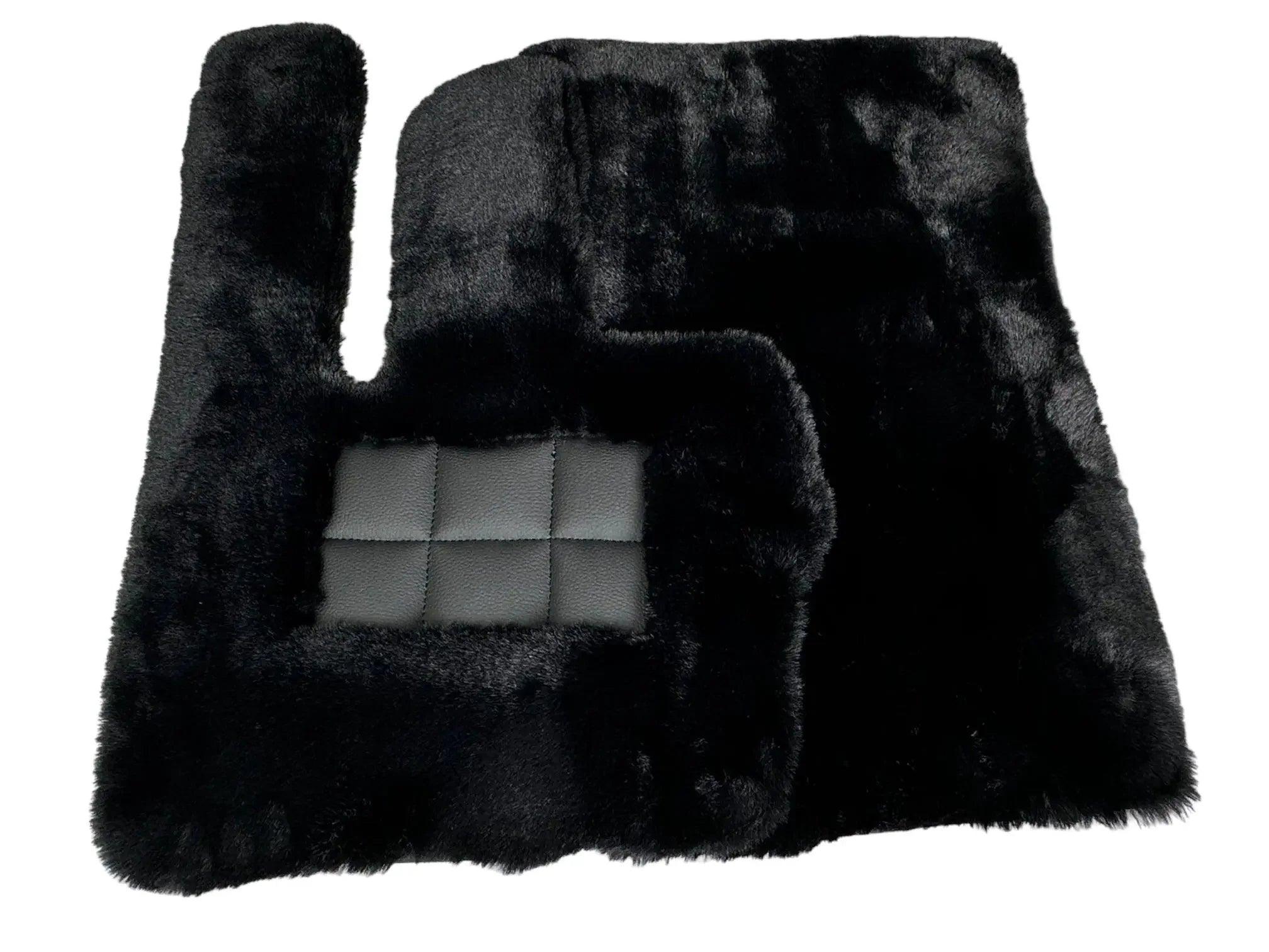 Black Sheepskin Floor Mats For Mercedes Benz EQA-Class H243 (2021-2023) | ER56 Design - AutoWin