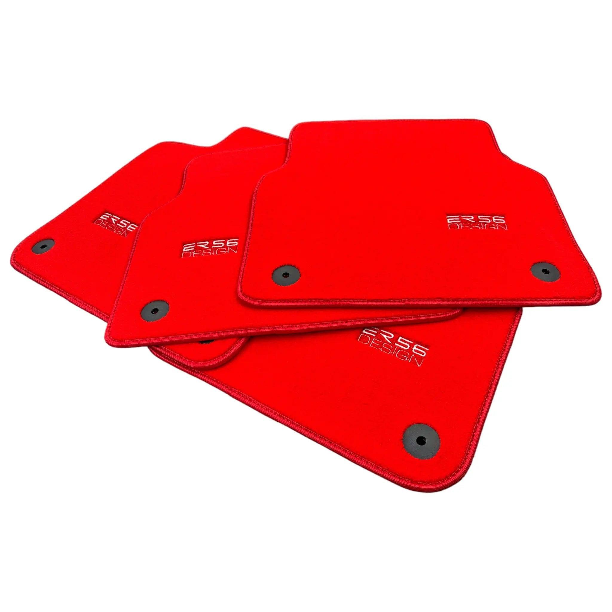 Red Floor Mats for Audi A2 2000-2005 8Z | ER56 Design - AutoWin